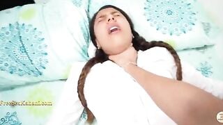 सेक्सी स्कूलगर्ल को जीजू ने चोदा