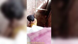 चूमाचाटी करके लड़की ने लंड चूसा