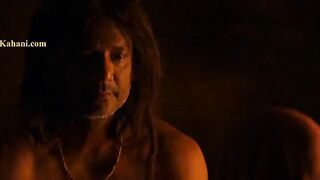 बॉलीवुड एक्ट्रेस की दोनों चूचियां नंगी