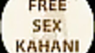 जवान लड़की चूत में झाड़ू ले रही है