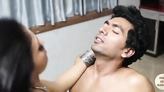 इंडियन लड़की अपने यार से चुद रही है