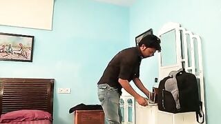 होटल अटेंडेंट ने कस्टमर लड़की को चोदा