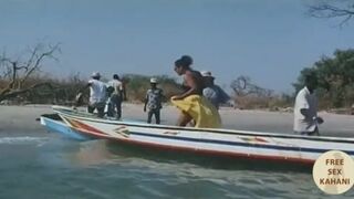 बॉलीवुड टीवी एक्ट्रेस किट्टू गिडवानी टॉपलेस