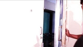 काल गर्ल ने लंड खड़ा किया- 1