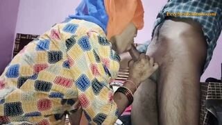 देसी बीवी की गांड मारी कुतिया बनाकर