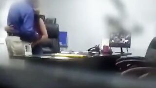 ऑफिस में बॉस और स्टाफ की लड़की का सेक्स