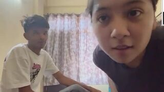 सोशल मीडिया पर 19 साल की लड़की की चुदाई की वीडियो