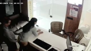 बॉस और सेक्रेटरी का MMS वीडियो