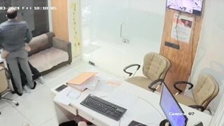 बॉस ने ऑफिस में लड़की को चोदा MMS 3