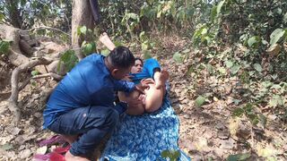 शादी के बाद मायके में यार के साथ जंगल में